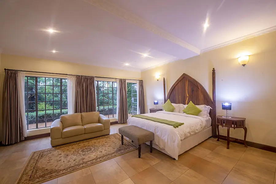 the-castle-gallery-21